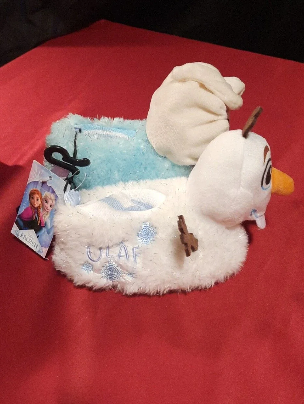 Disney Frozen II Metal Lunchbox & Olaf and Elsa Plush Slippers Girls 5/6